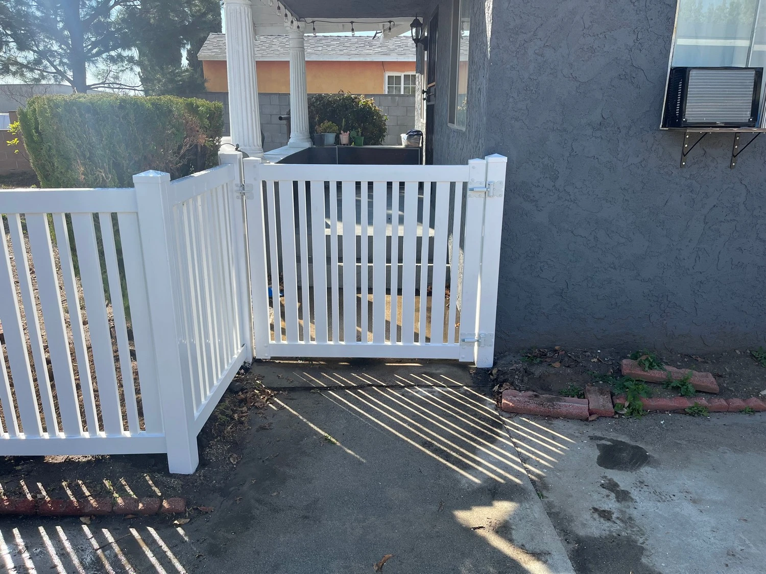 pool utility gates